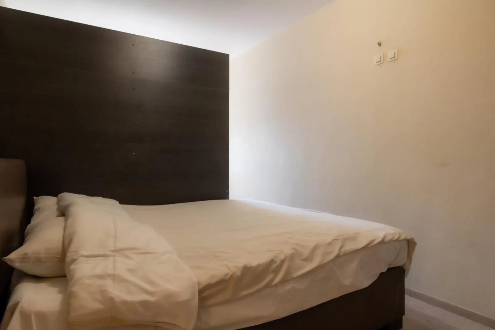 Very Spacious Apartment With Frontal Sea View And Terrace Equipped For 8 People T18 أوستيند 0*,