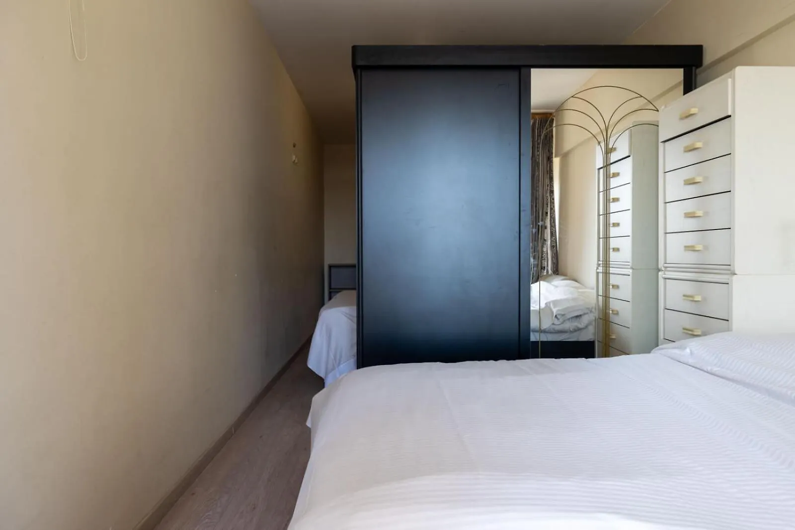 Very Spacious Apartment With Frontal Sea View And Terrace Equipped For 8 People T18 أوستيند بلجيكا